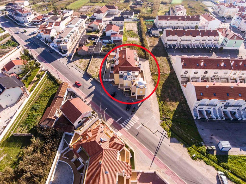 Apartments Baleal: Balconies And Pool Ferrel  Ngoại thất bức ảnh