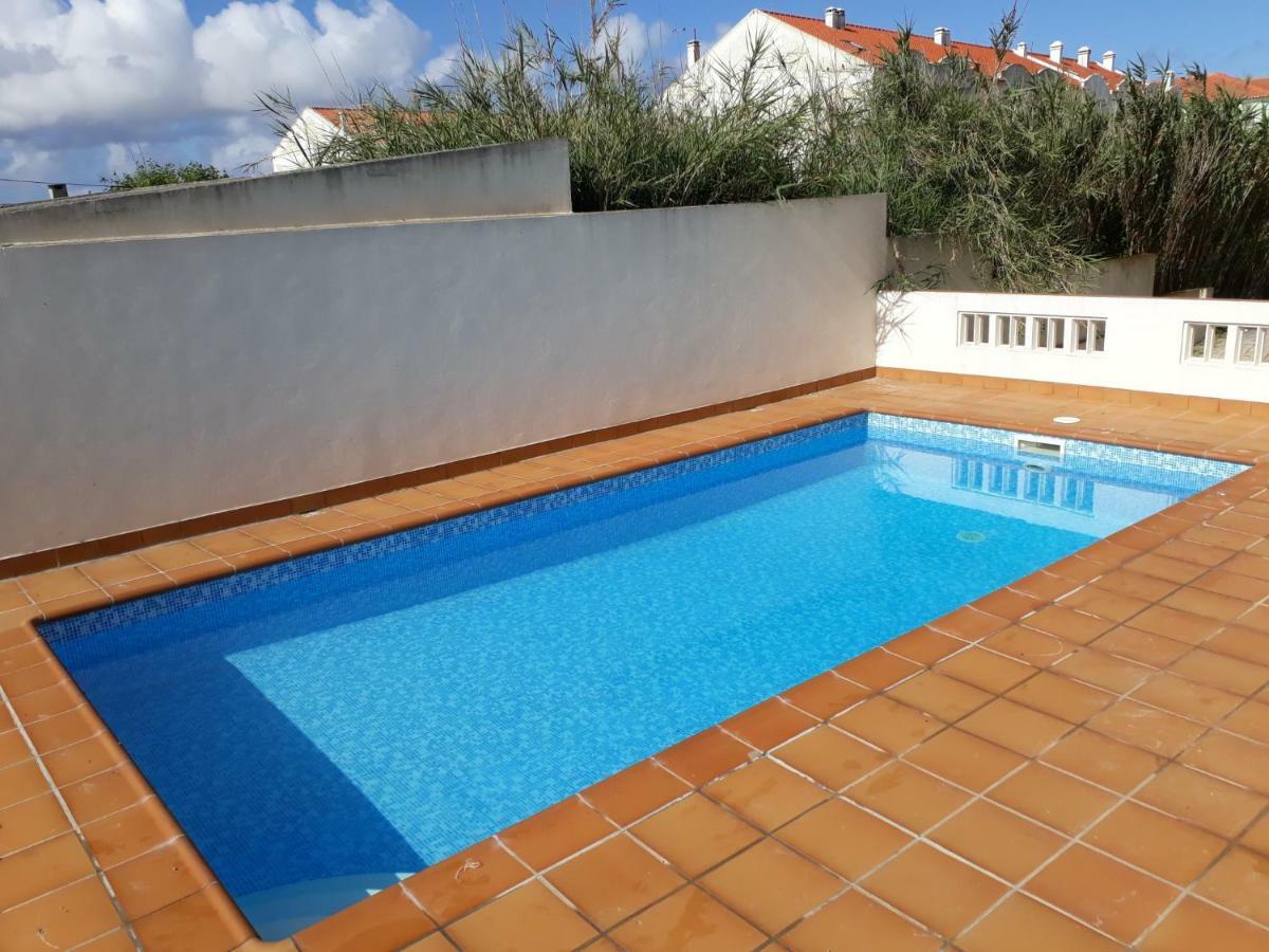 Apartments Baleal: Balconies And Pool Ferrel  Ngoại thất bức ảnh