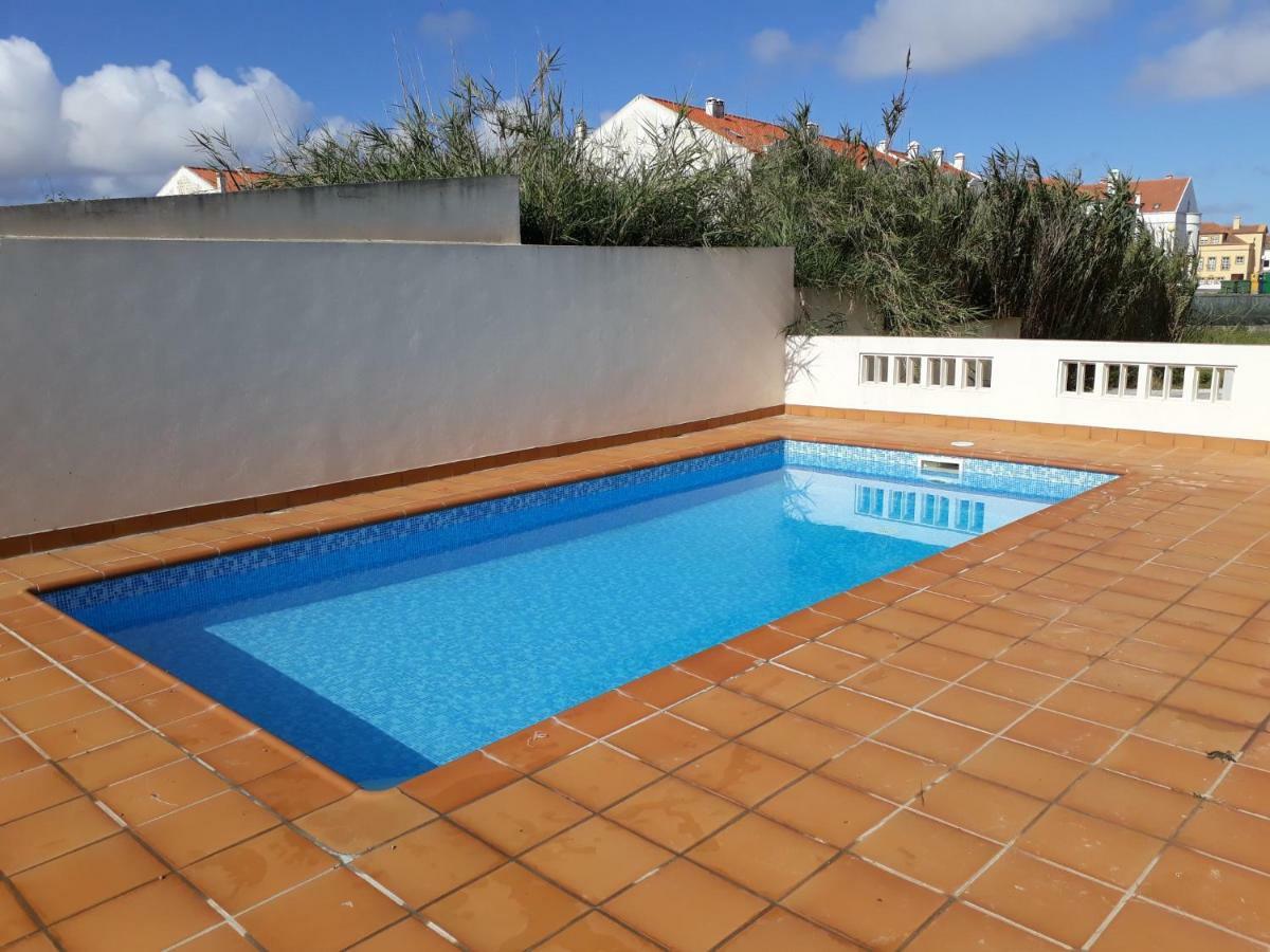 Apartments Baleal: Balconies And Pool Ferrel  Ngoại thất bức ảnh